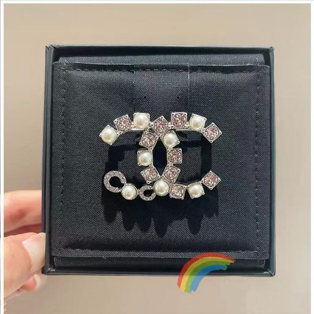 CHANE1 ダイヤモンドパールブローチ【 50％割引+送料無料】