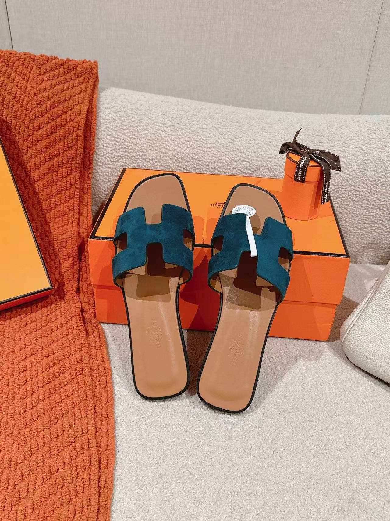 HERME5 高品質鹿革スリッパ【50％割引+送料無料】