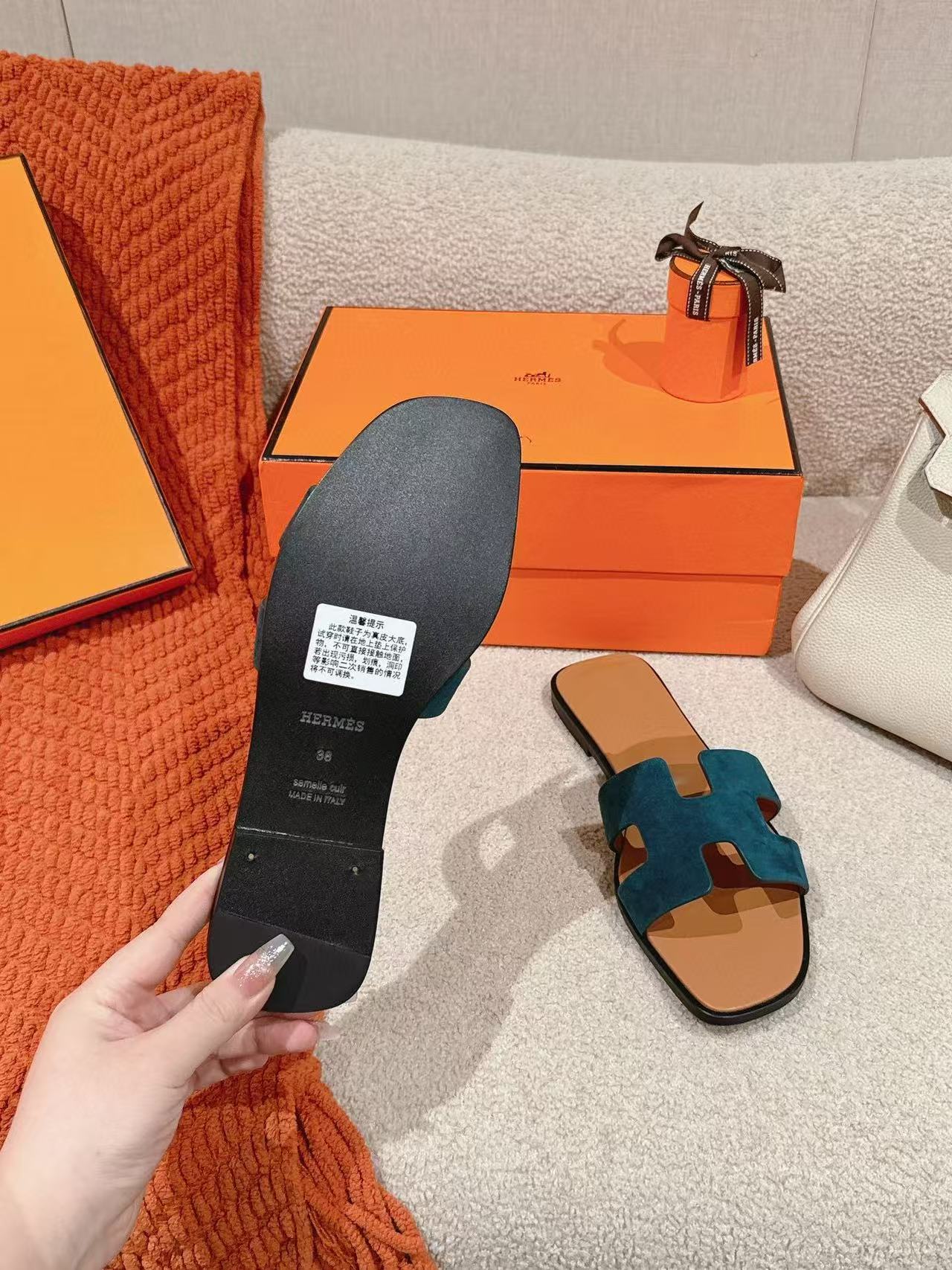 HERME5 高品質鹿革スリッパ【50％割引+送料無料】