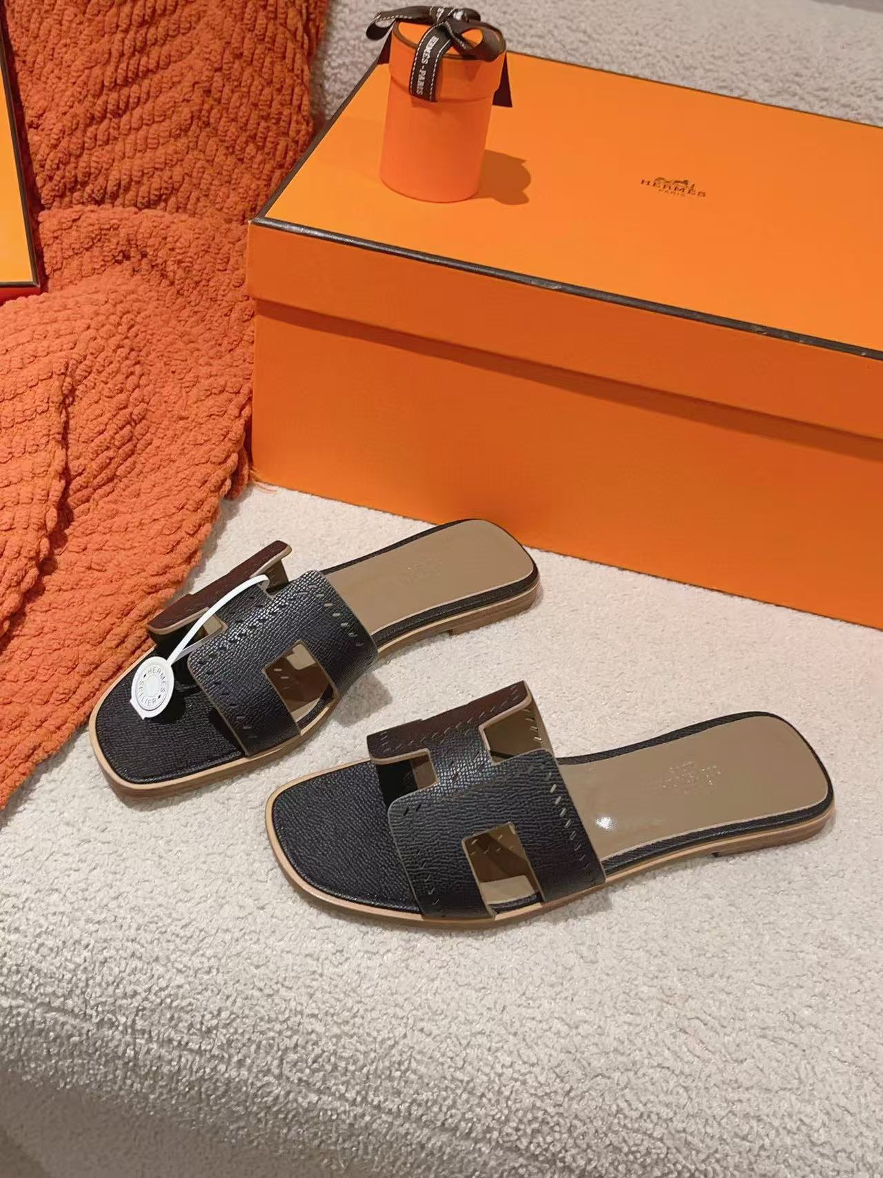 HERME5 高品質カーフスキンスリッパ【50％割引+送料無料】