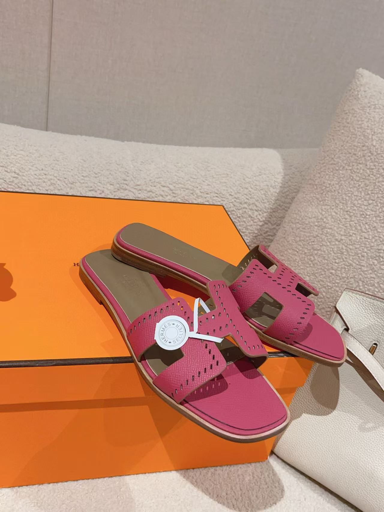 HERME5 高品質カーフスキンスリッパ【50％割引+送料無料】