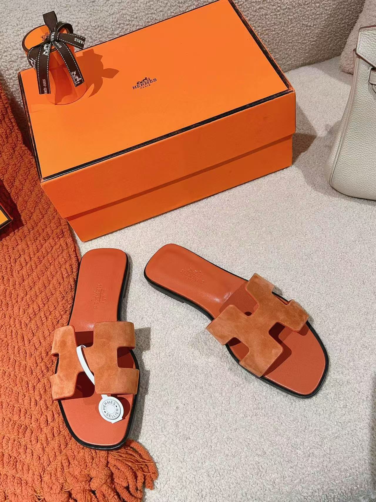 HERME5高品質の鹿革スリッパ【50％割引+送料無料】