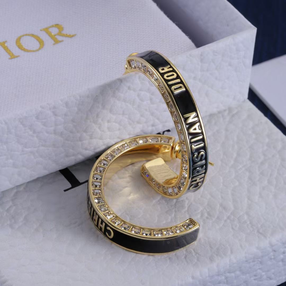 DI0R ダイヤモンド レター イヤリング【 50％割引+送料無料】