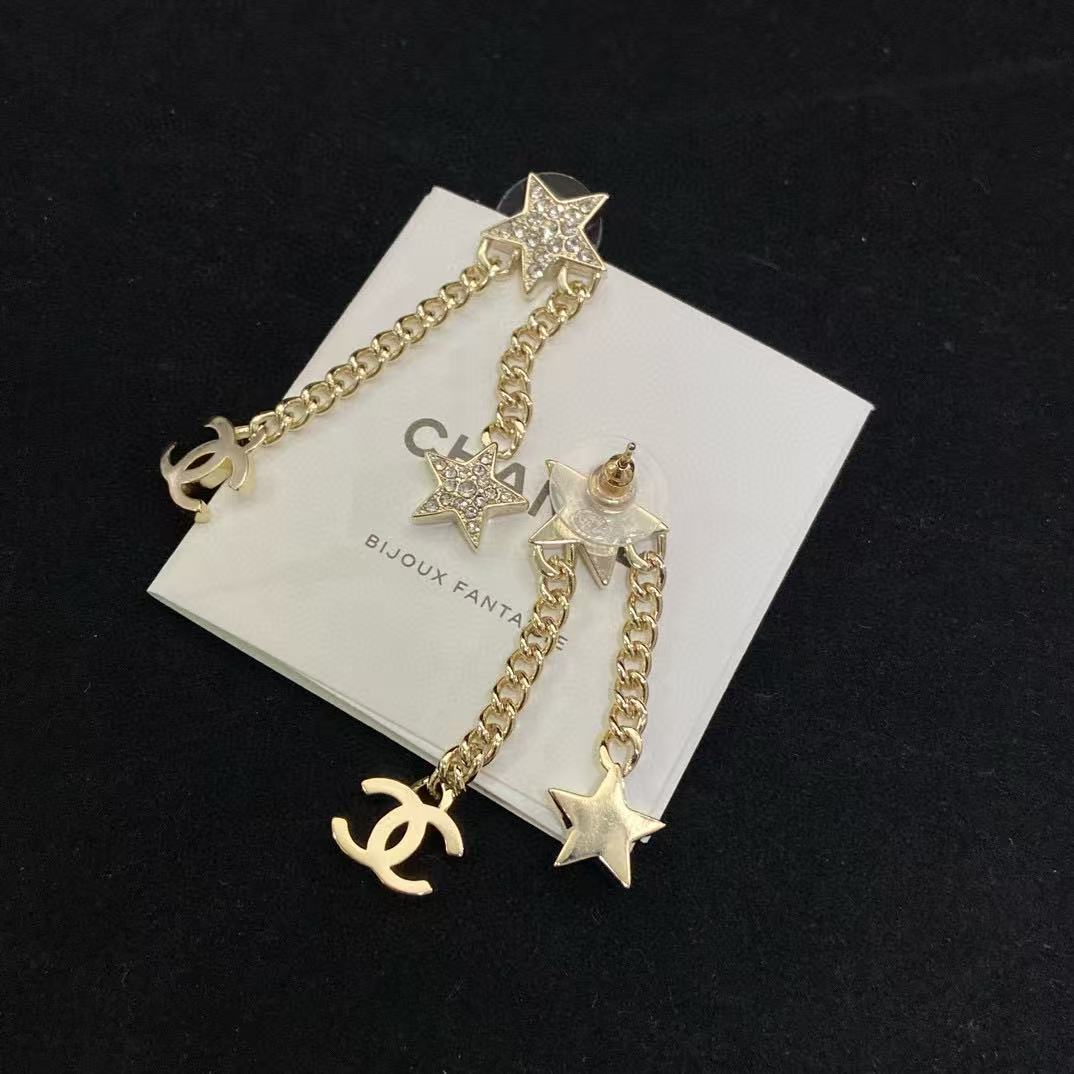 CHANE1 五芒星タッセルイヤリング【 50％割引+送料無料】