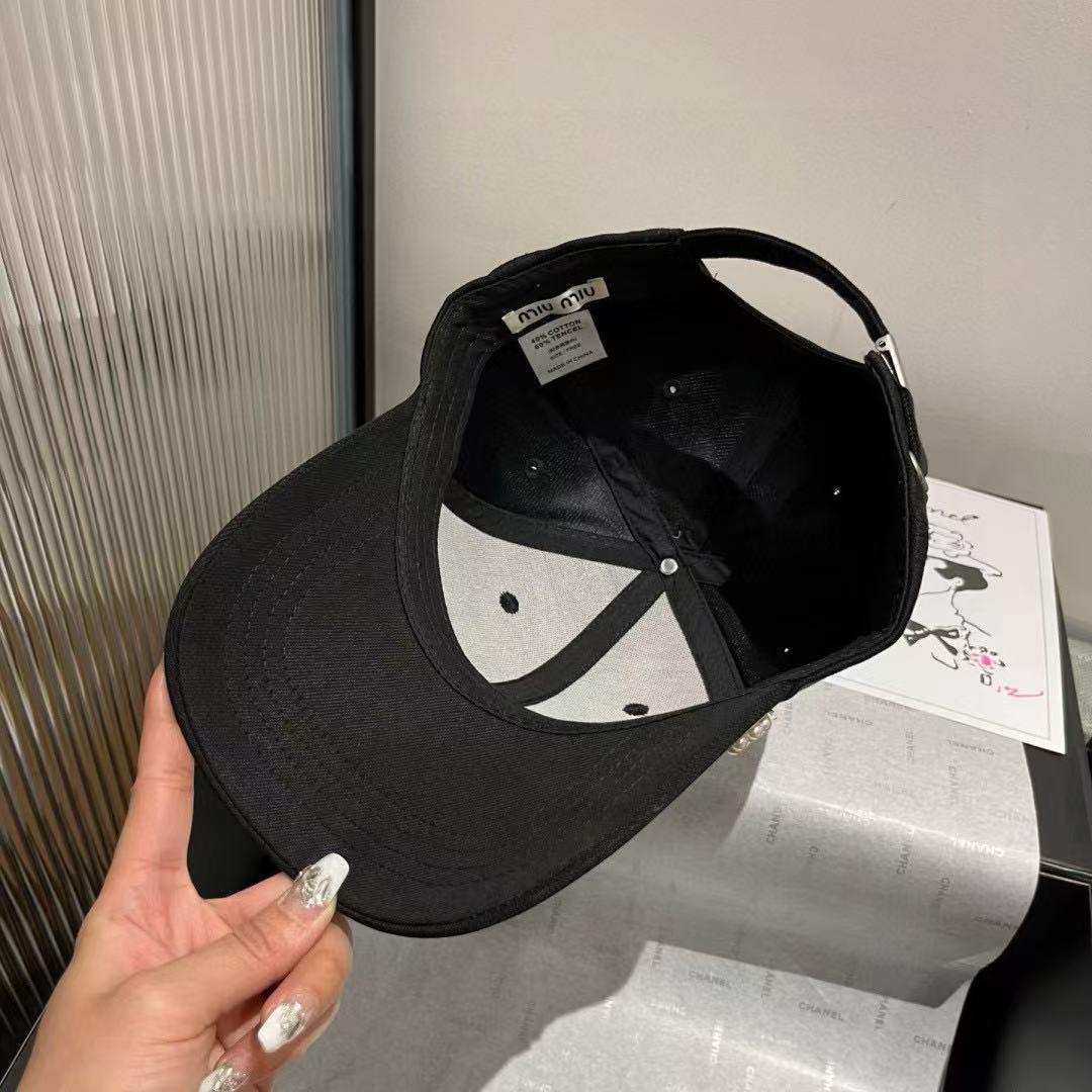 M1UM1U パールベースボールキャップ【 50％割引+送料無料】