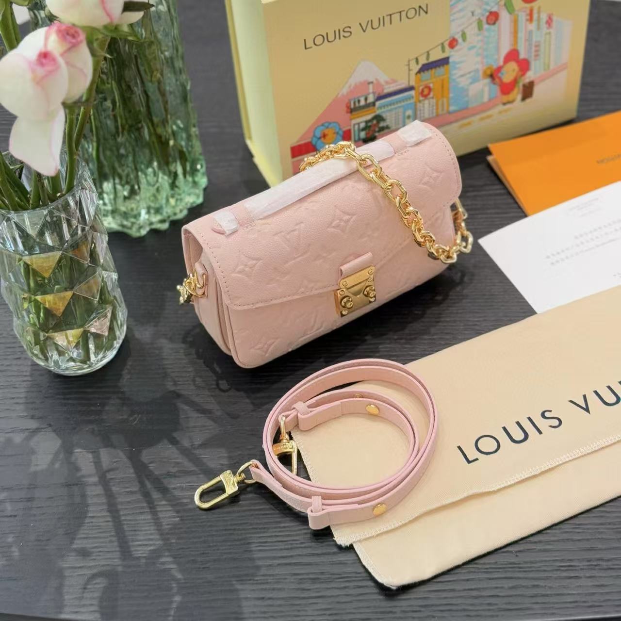 LV チェーンショルダー クロスボディバッグ【 50％割引+送料無料】