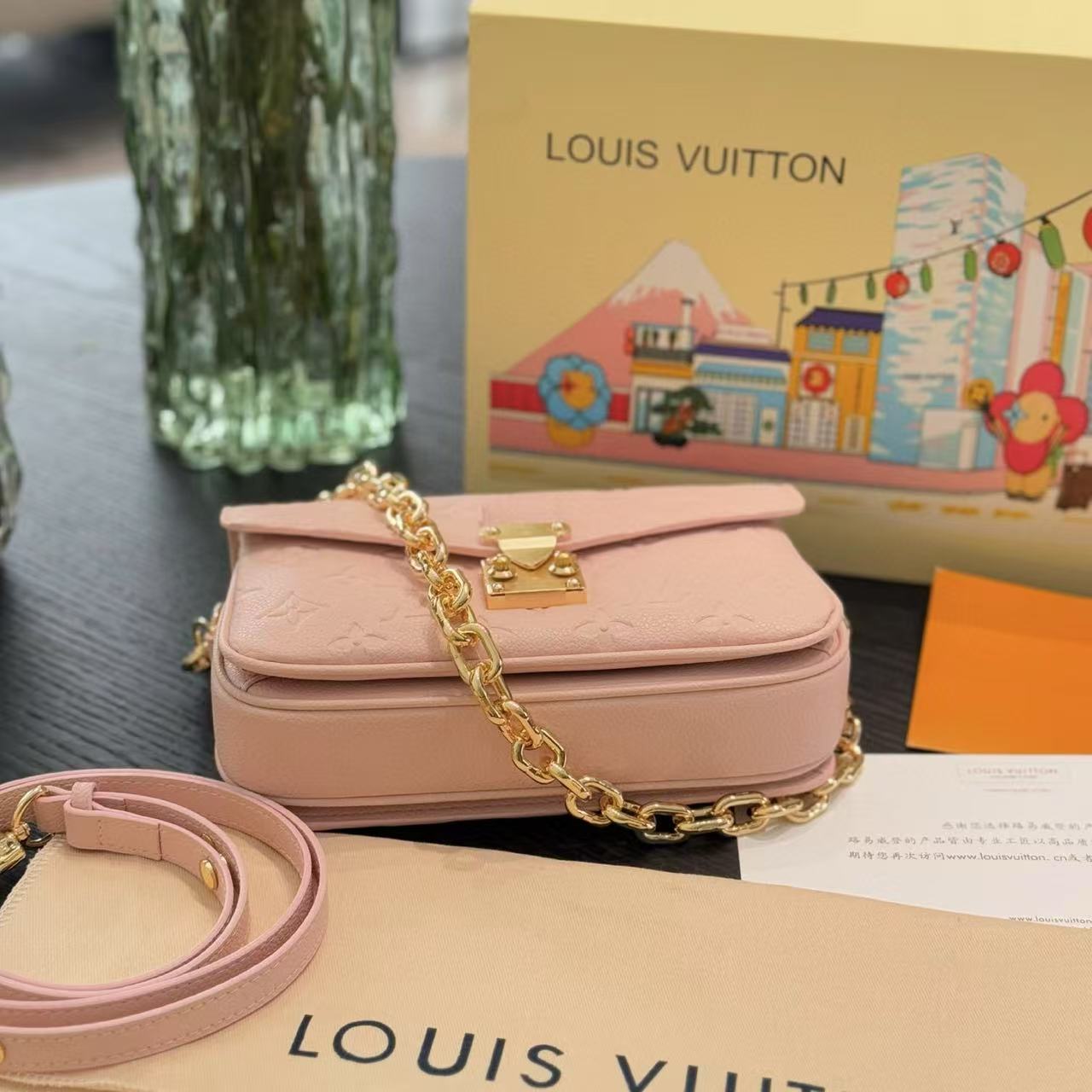 LV チェーンショルダー クロスボディバッグ【 50％割引+送料無料】