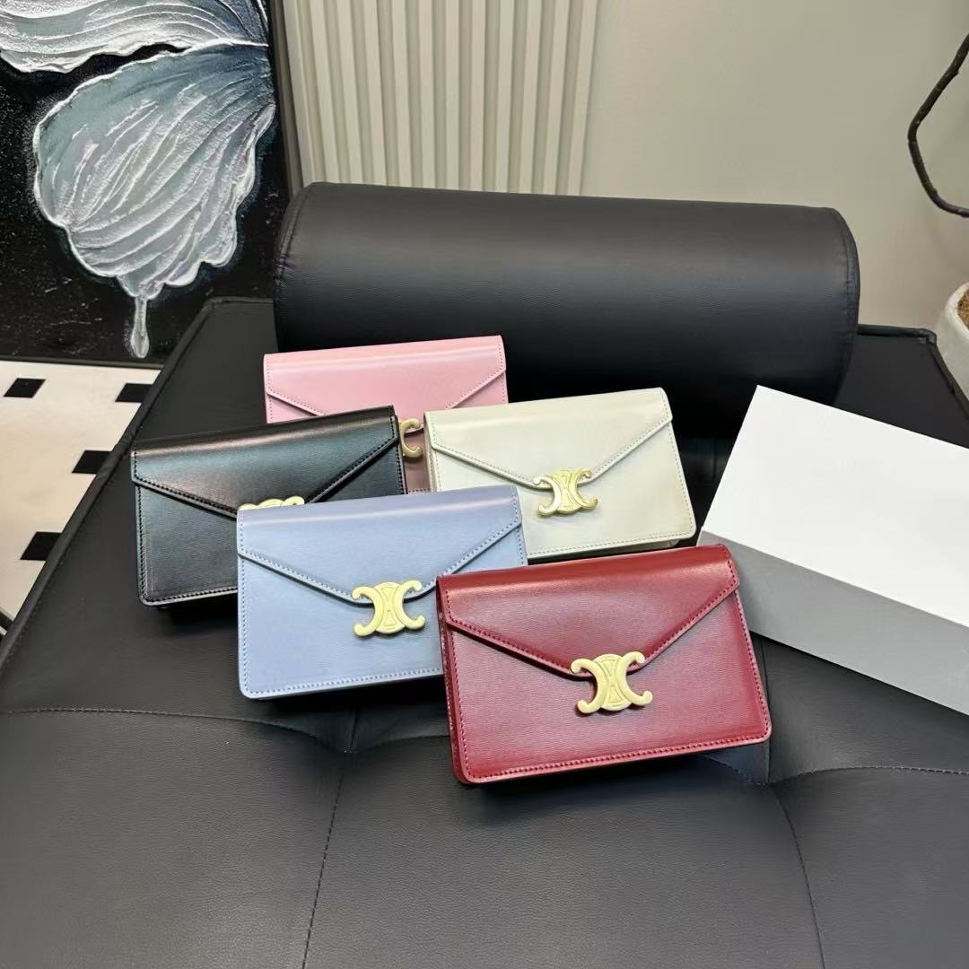 CEL1NE 凱旋門 チェーンバッグ【 50％割引+送料無料】