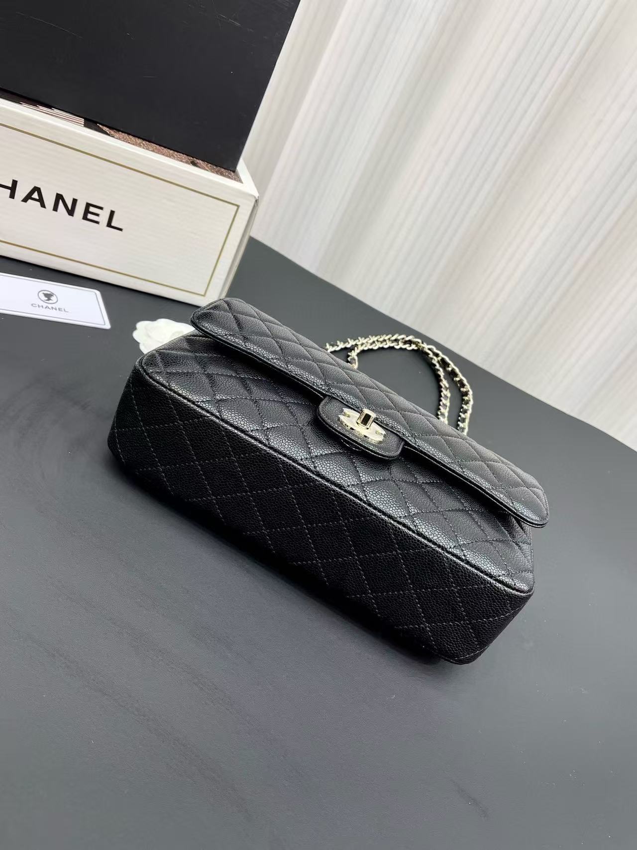 CHANE1 CF チェーンショルダー クロスボディバッグ【 50％割引+送料無料】