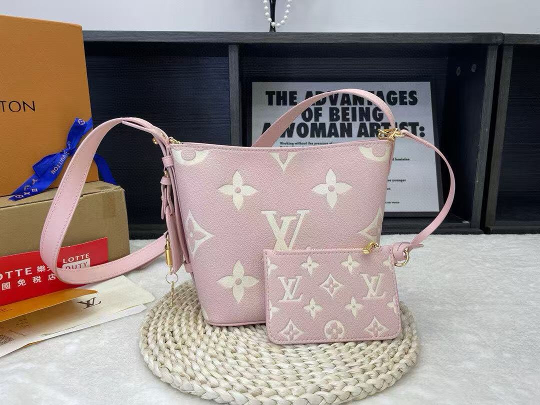 LVカウハイドバケットバッグ【 50％割引+送料無料】