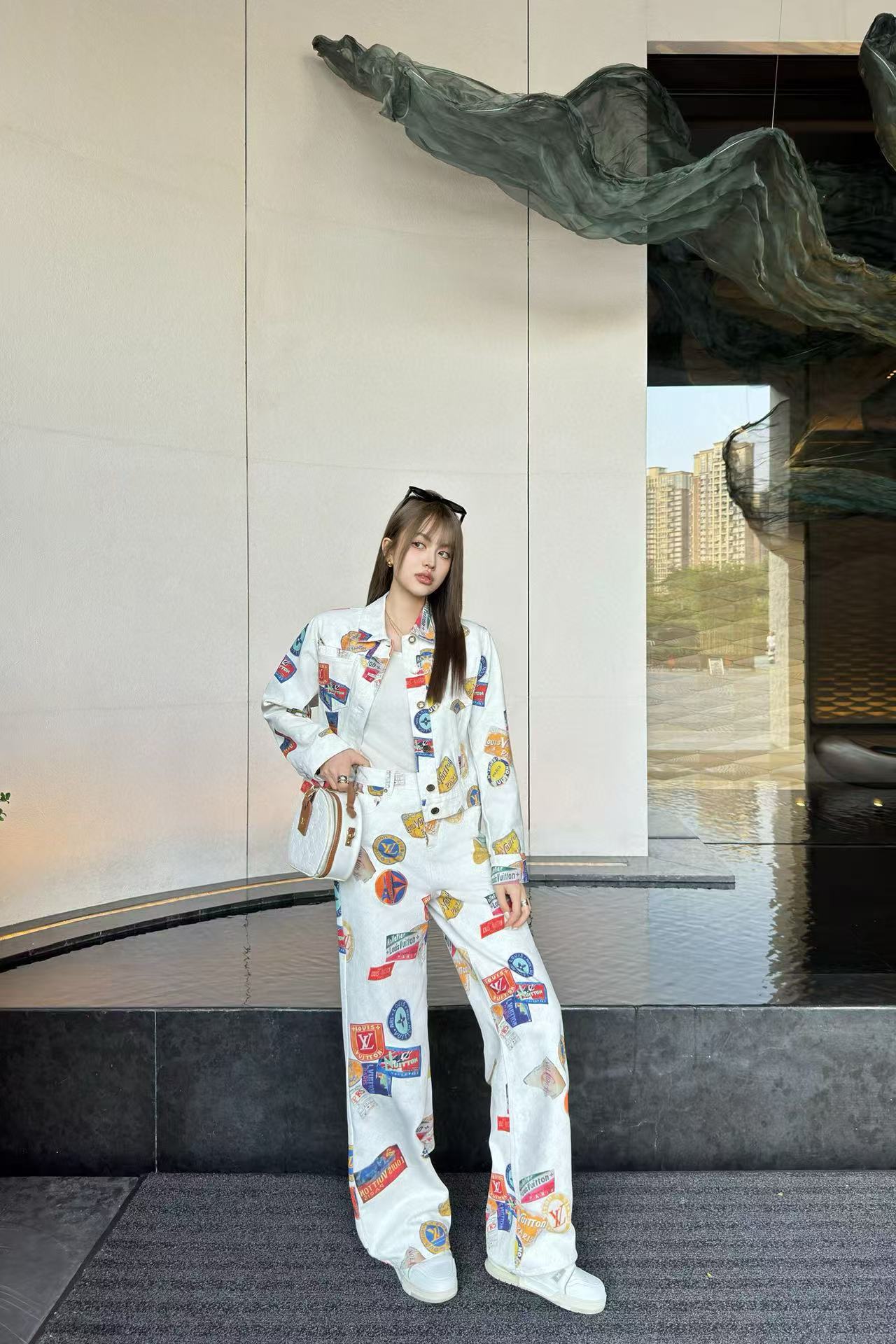 LV デニムジャケット+パンツ 2点セット【 50％割引+送料無料】