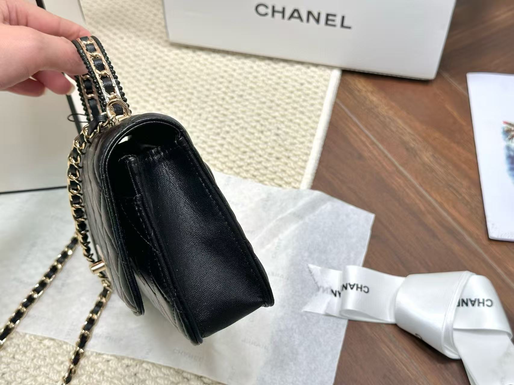 CHANE1 チェーンクロスボディバッグ【 50％割引+送料無料】