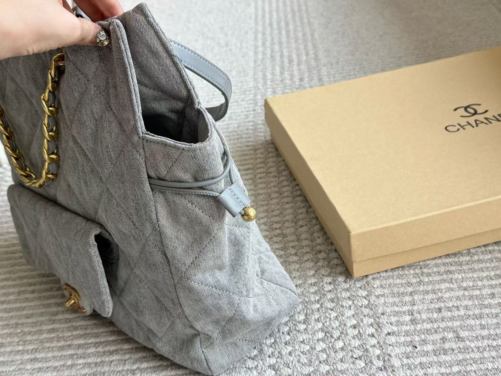 CHANE1 グレーデニム刺繍ショッピングバッグ【 50％割引+送料無料】