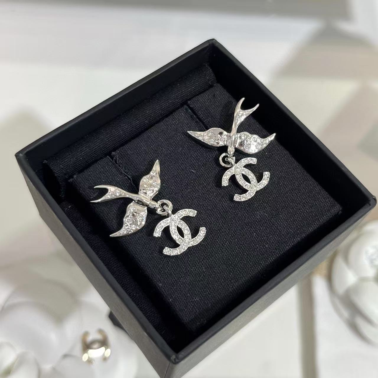 CHANE1 バード フルダイヤモンド イヤリング【 50％割引+送料無料】