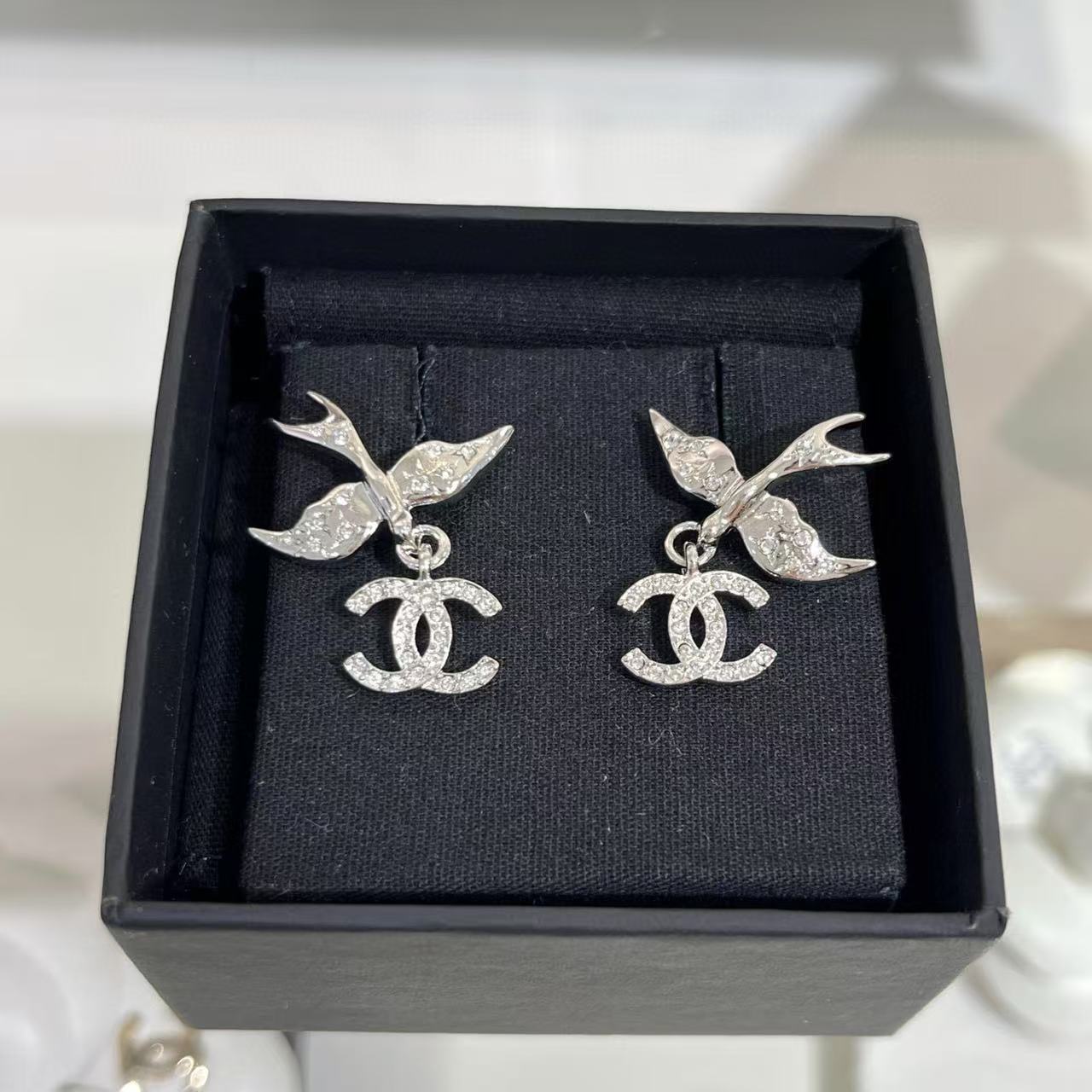 CHANE1 バード フルダイヤモンド イヤリング【 50％割引+送料無料】