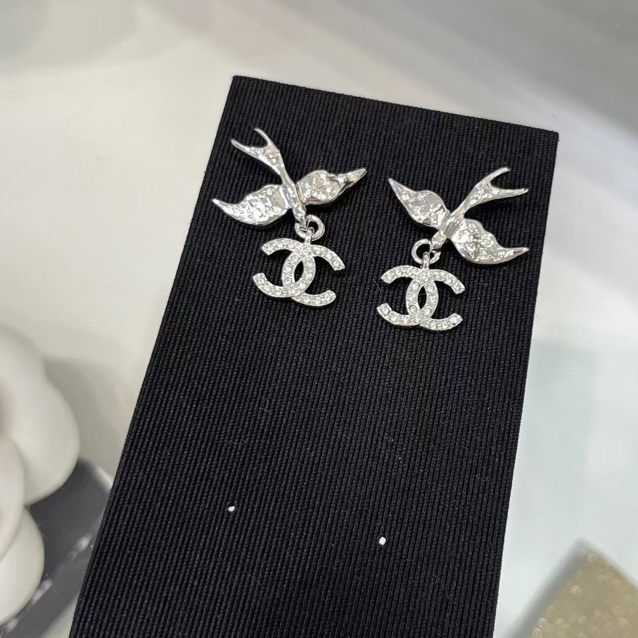 CHANE1 バード フルダイヤモンド イヤリング【 50％割引+送料無料】