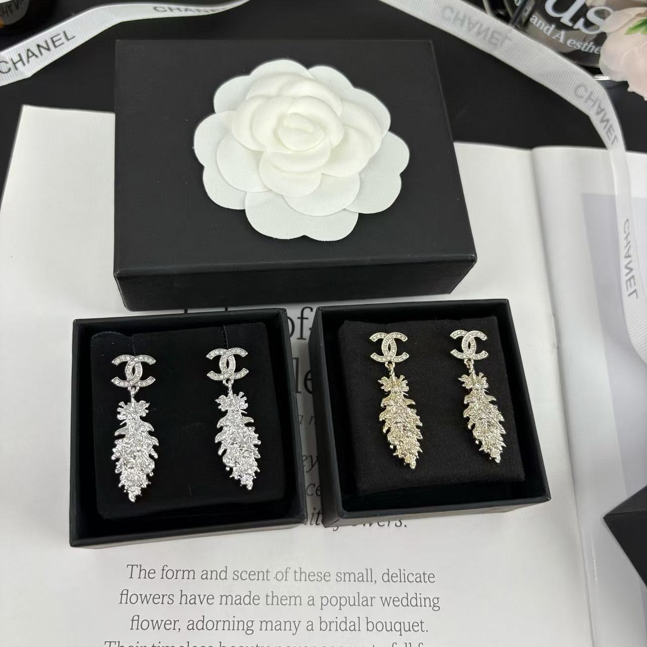 CHANE1 麦の穂羽根ピアス【 50％割引+送料無料】