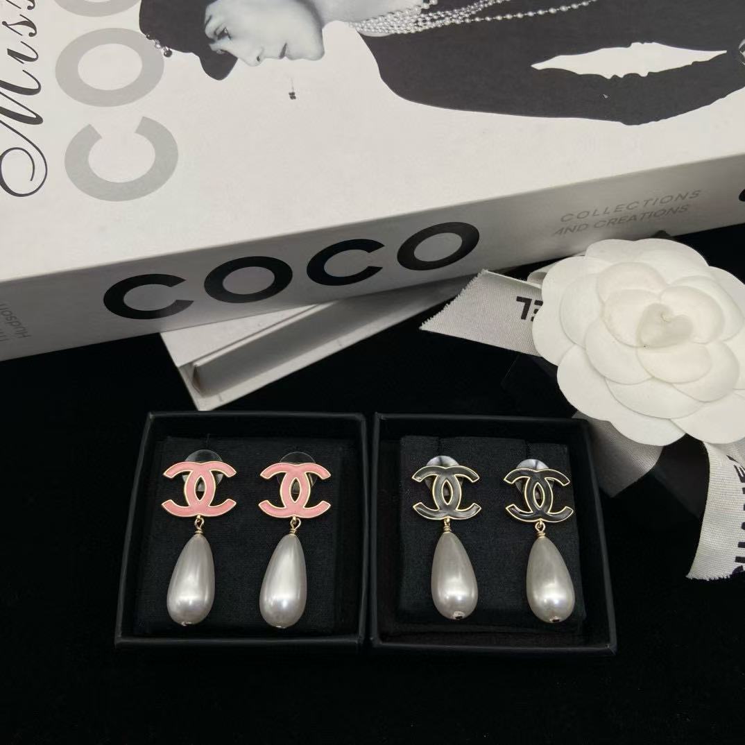 CHANE1 ダブルCロゴパールイヤリング【 50％割引+送料無料】