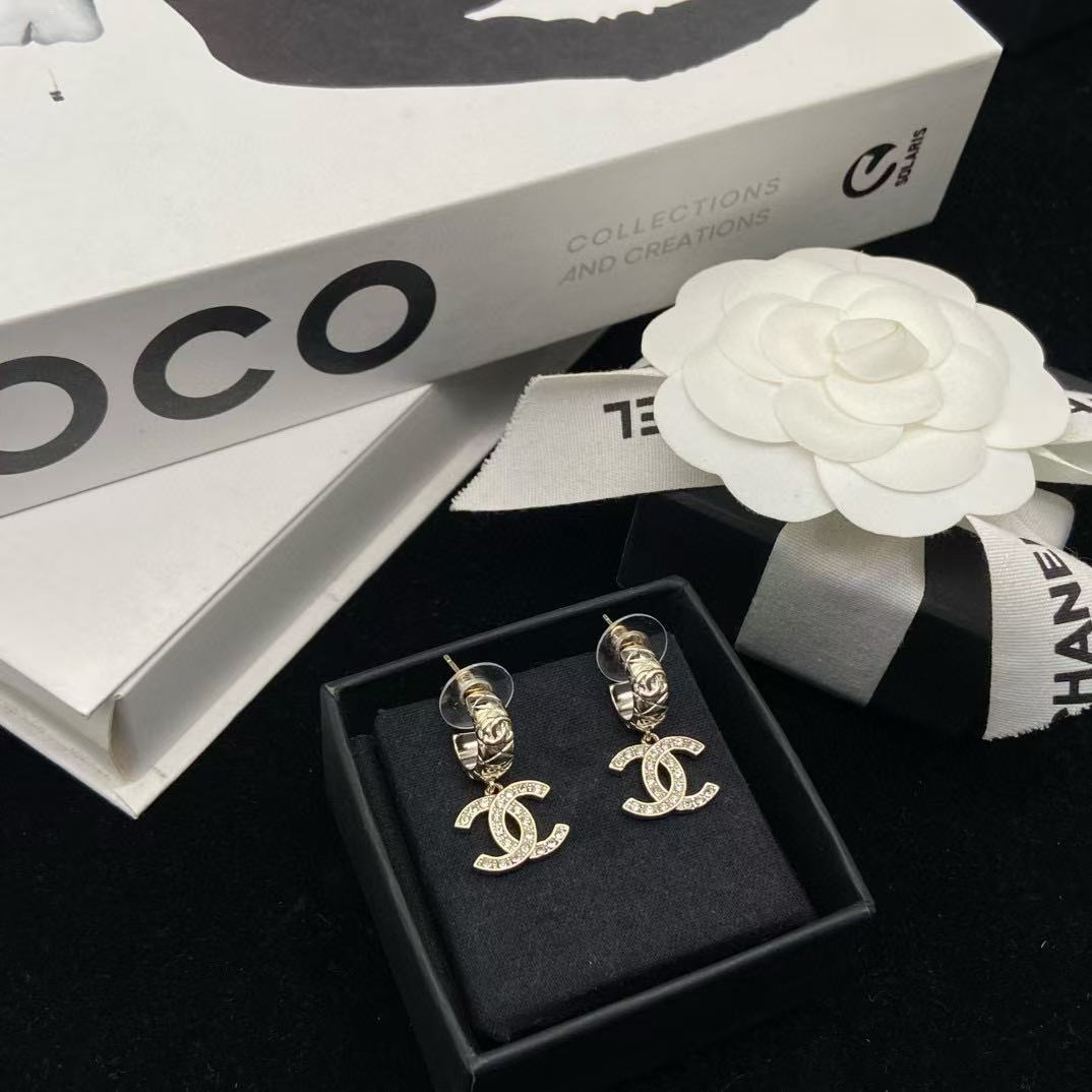 CHANE1 ダブルC ダイヤモンドイヤリング【 50％割引+送料無料】