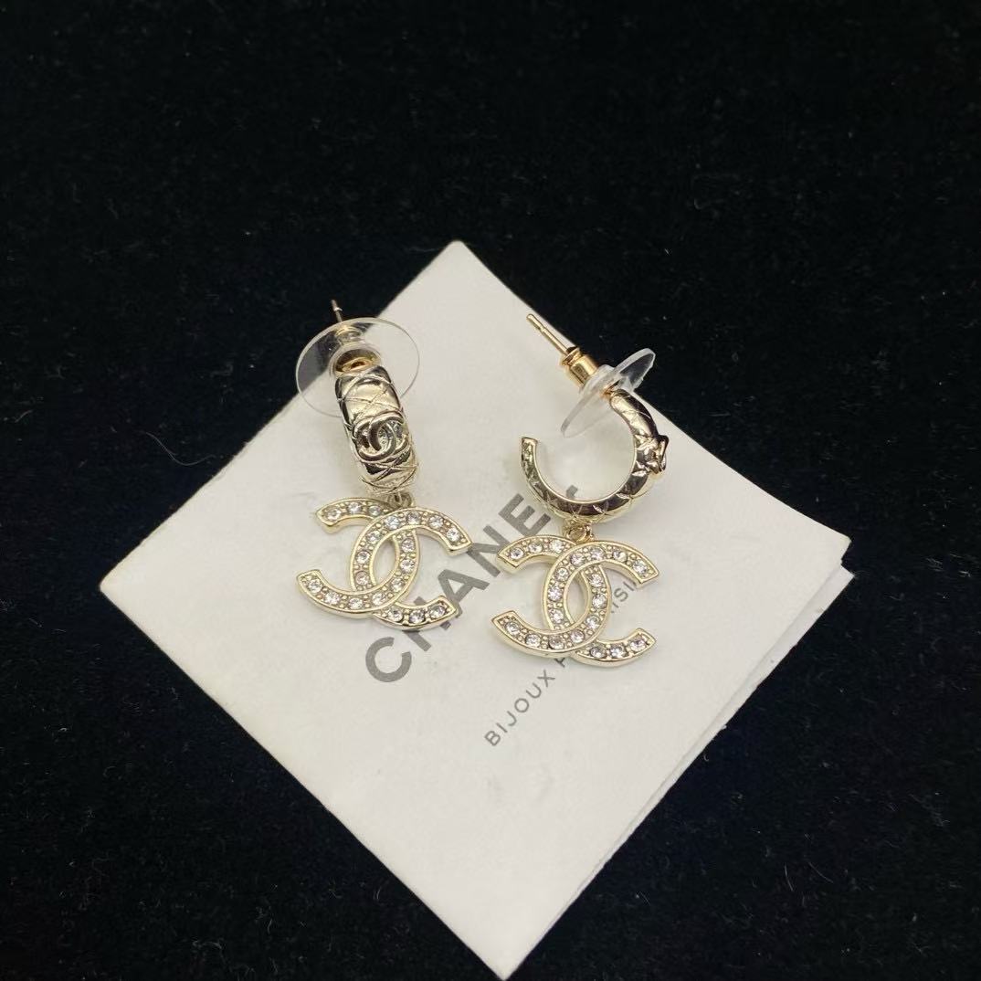 CHANE1 ダブルC ダイヤモンドイヤリング【 50％割引+送料無料】