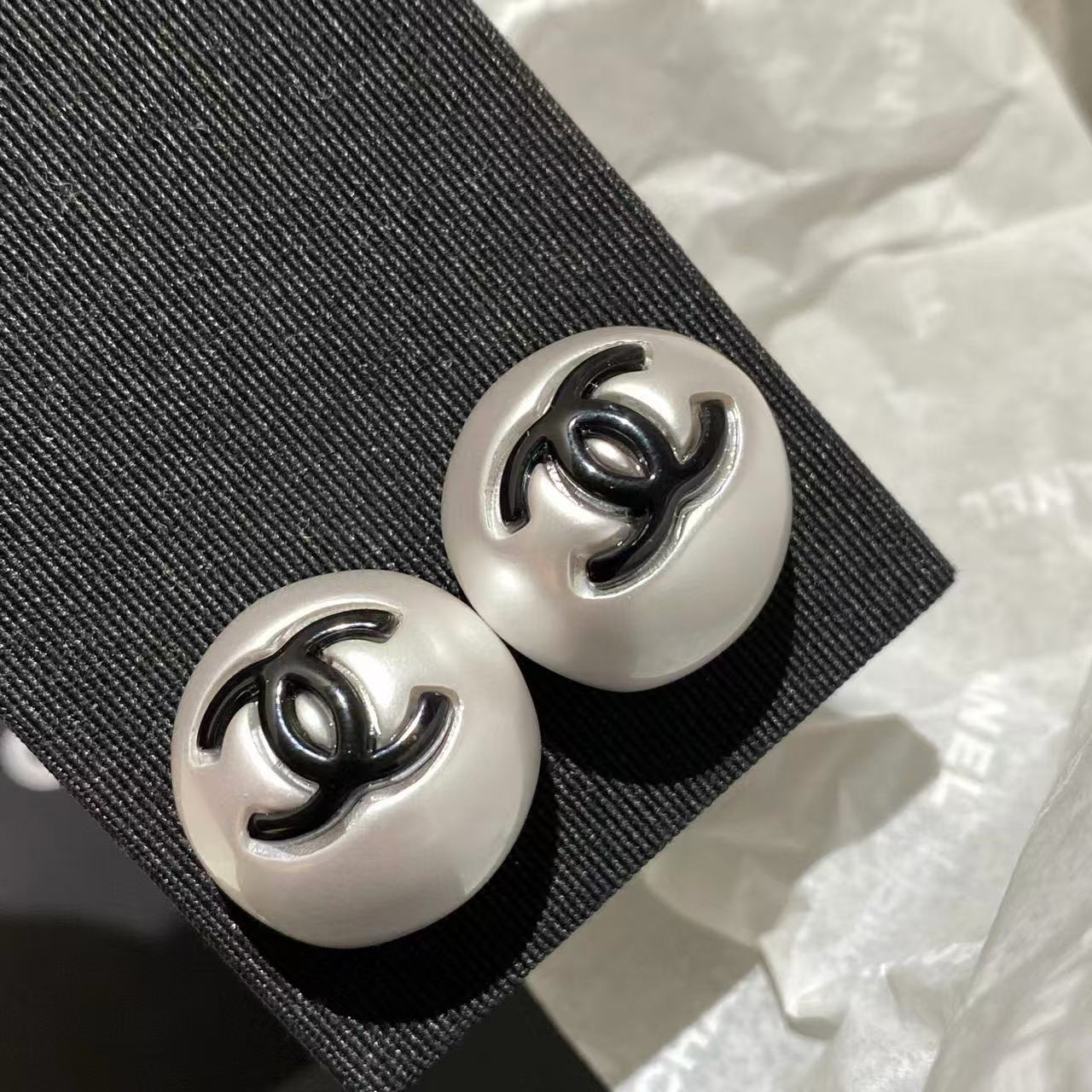 CHANE1 シンプルダブルCイヤリング【 50％割引+送料無料】