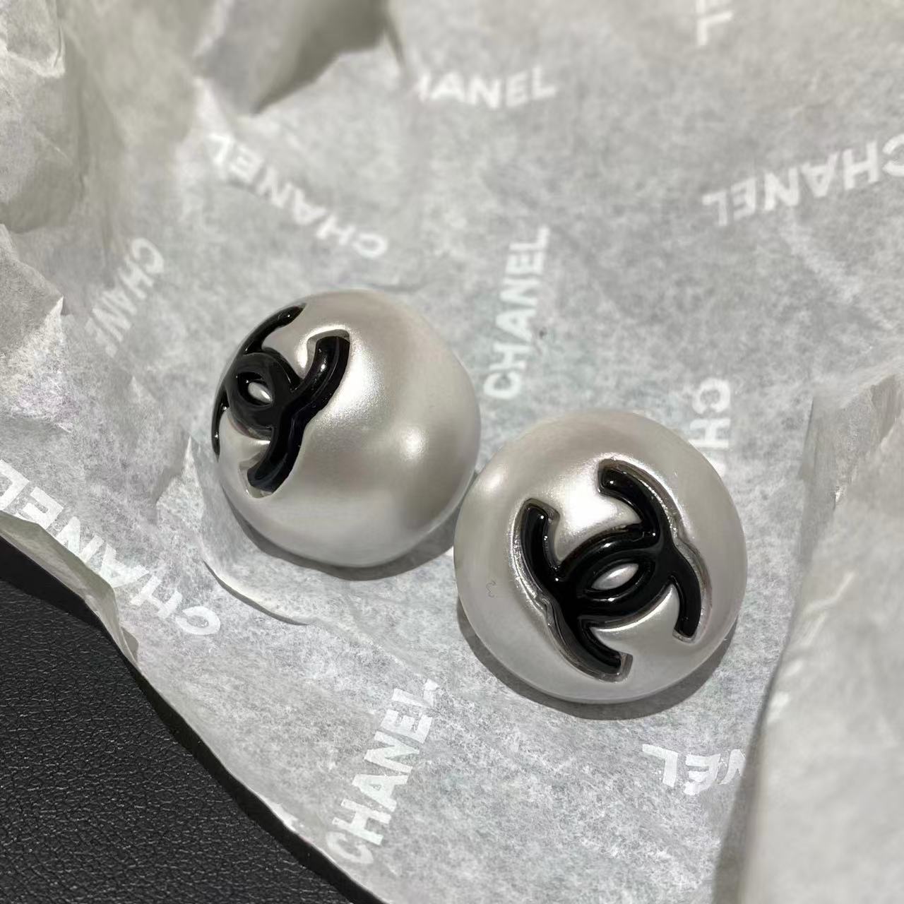 CHANE1 シンプルダブルCイヤリング【 50％割引+送料無料】