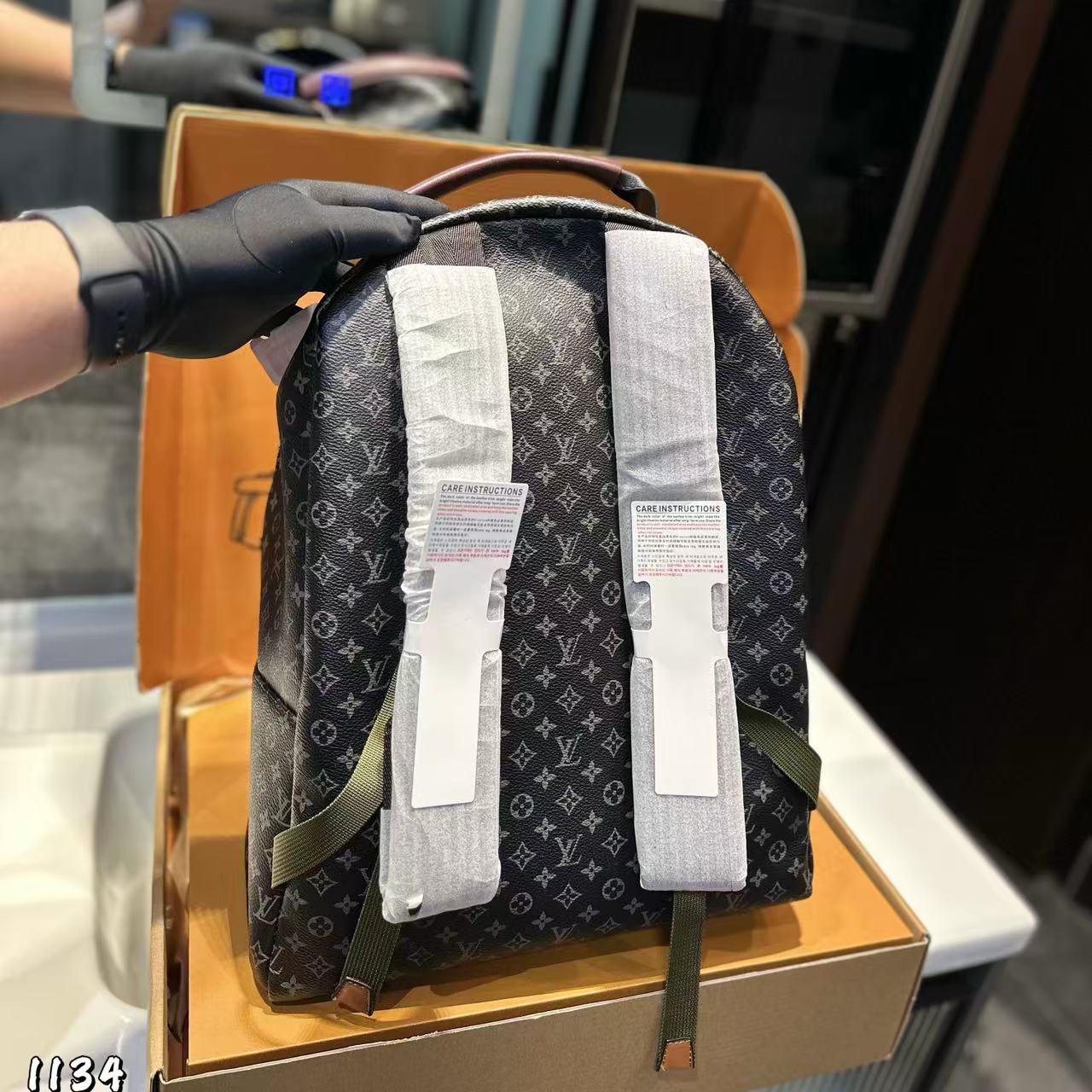 LVメンズバックパック【 50％割引+送料無料】