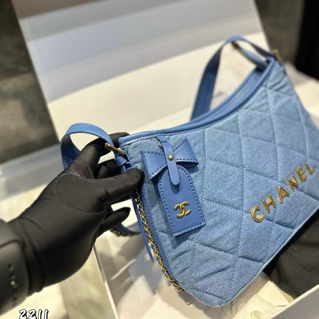 LVデニムアンダーアームバッグ【 50％割引+送料無料】