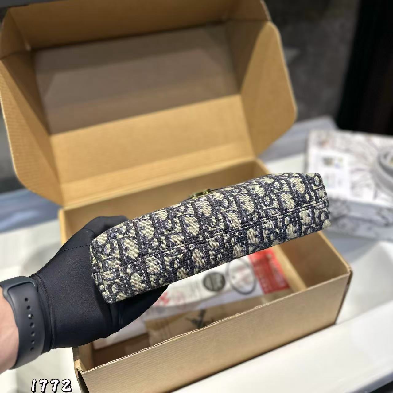 DI0R ジャカード アンダーアームバッグ【 50％割引+送料無料】