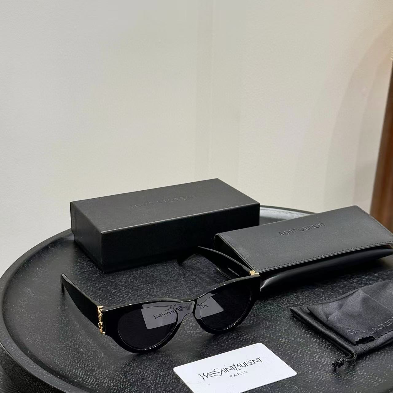 YSLサングラス【 50％割引+送料無料】