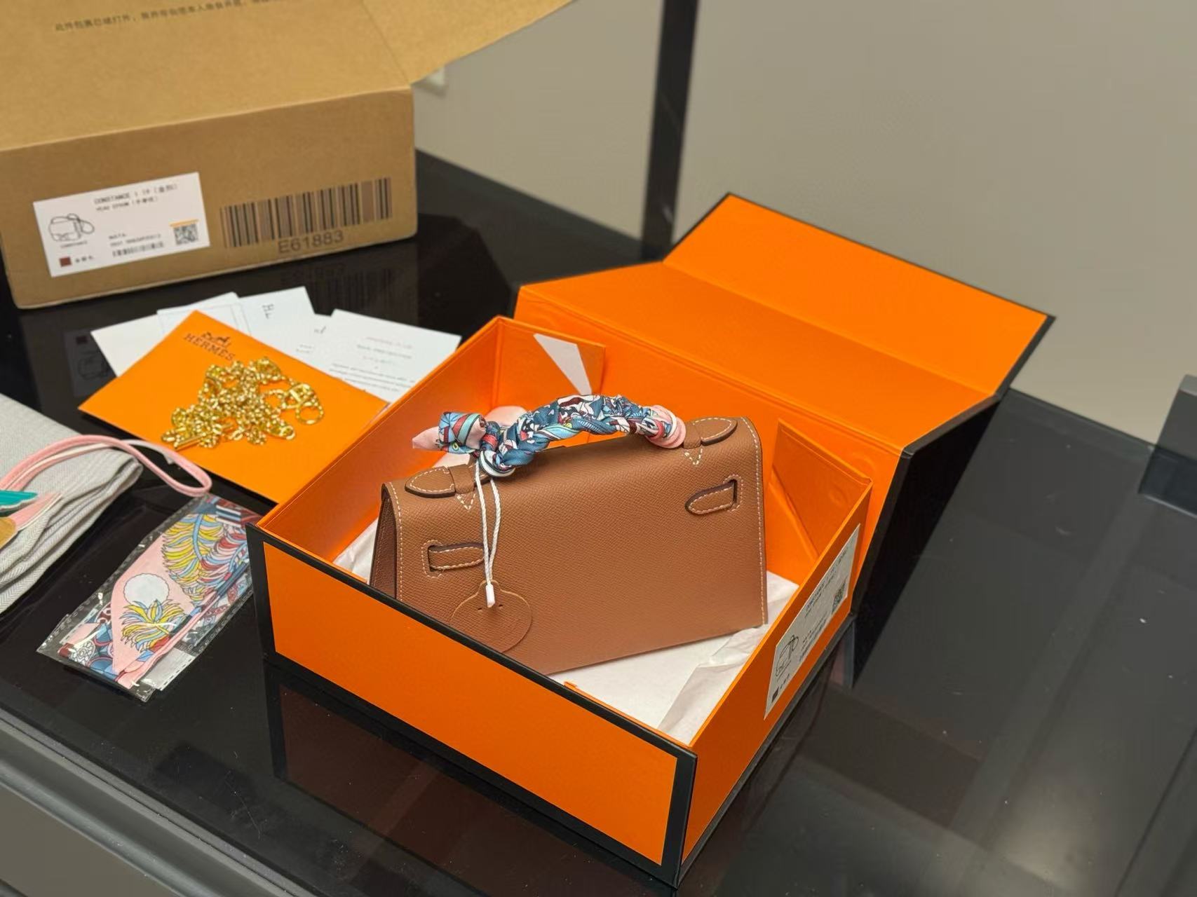 HERME5 kelly第一世代のチェーンバッグ【 50％割引+送料無料】