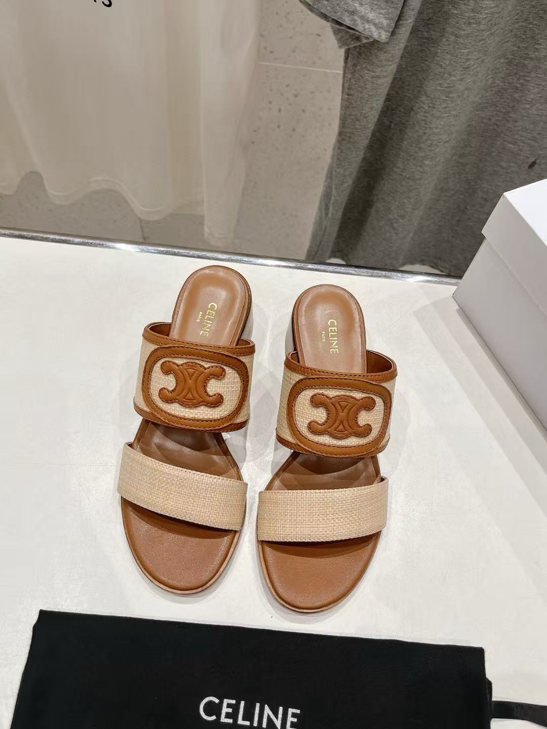 CEL1NEの高品質レザーハイヒール【50％割引+送料無料】