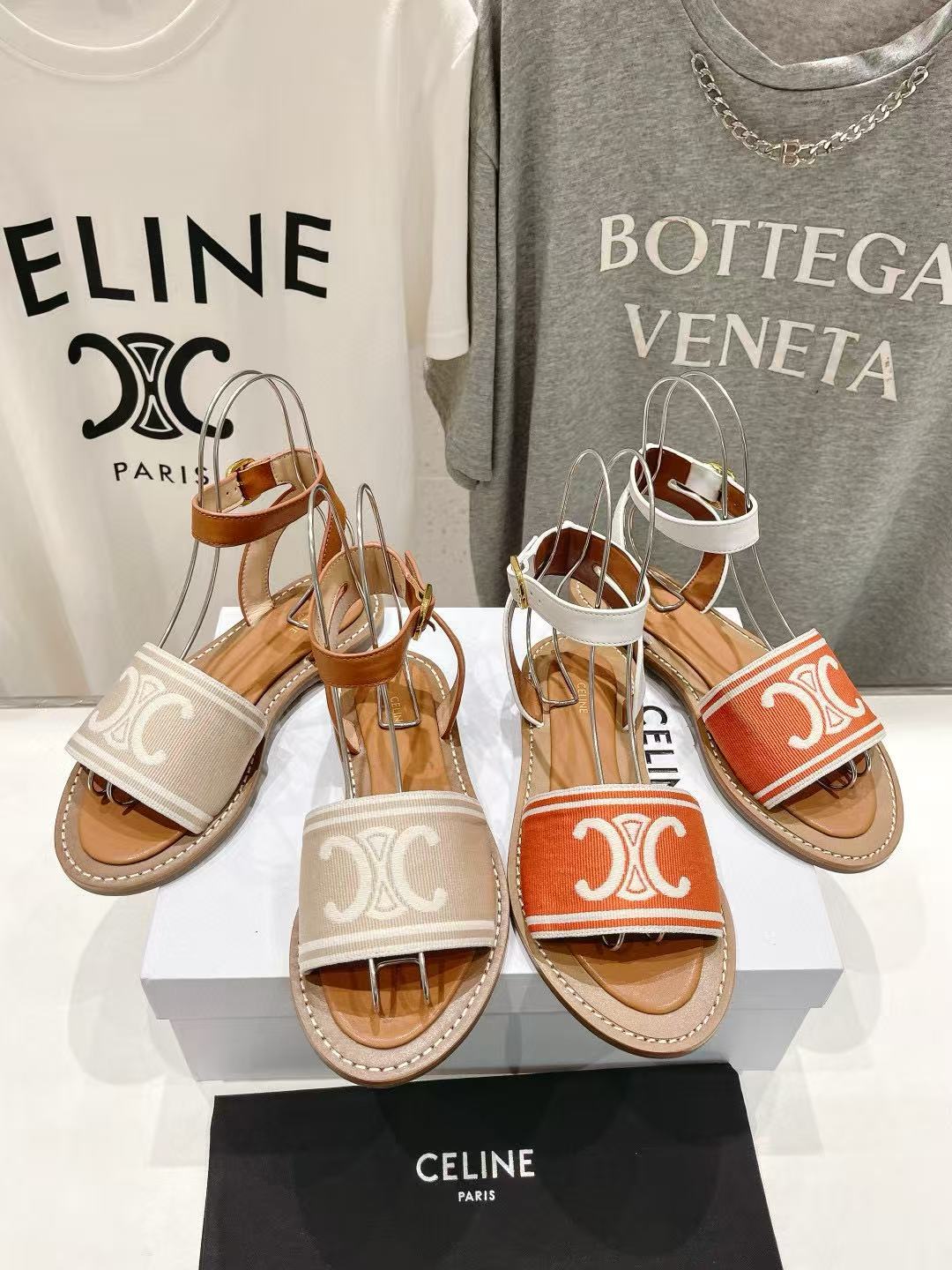 CEL1NEの高品質凱旋門ロゴサンダル【50％割引+送料無料】