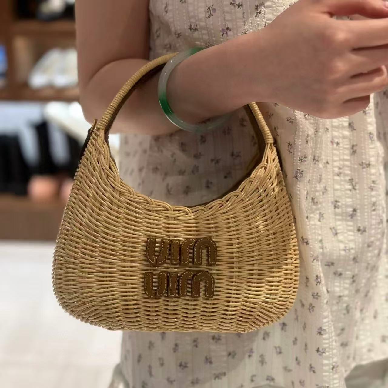 M1UM1U 織りハンドバッグ【 50％割引+送料無料】