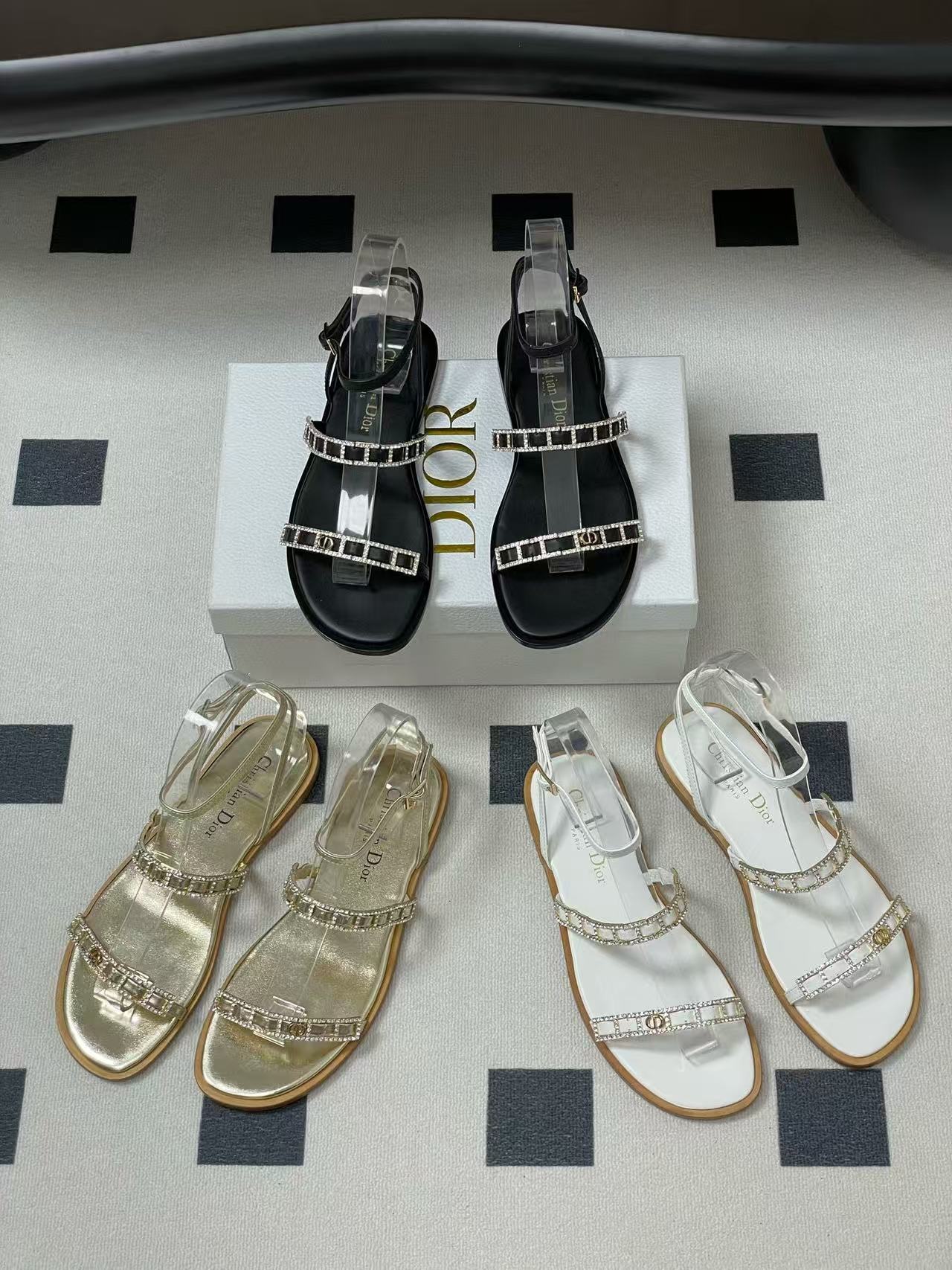 DI0R 高品質クリスタルダイヤモンドサンダル【50％割引+送料無料】