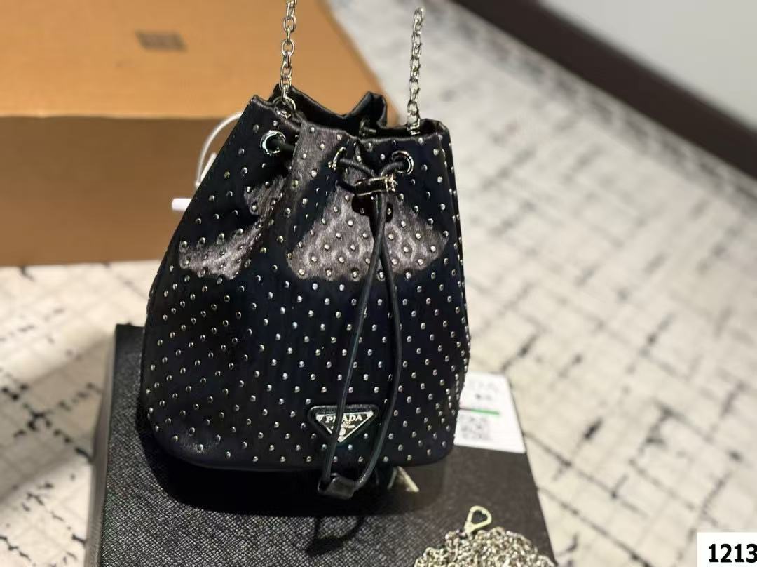 PR4DA リベットバケットバッグ【 50％割引+送料無料】