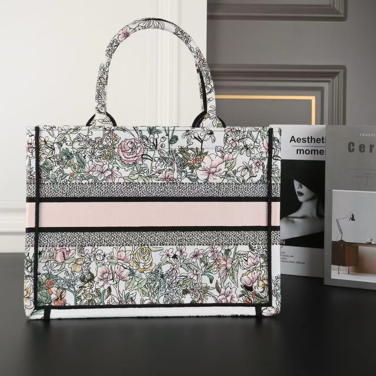 DI0R 花と星座の刺繍トートバッグ【 50％割引+送料無料】