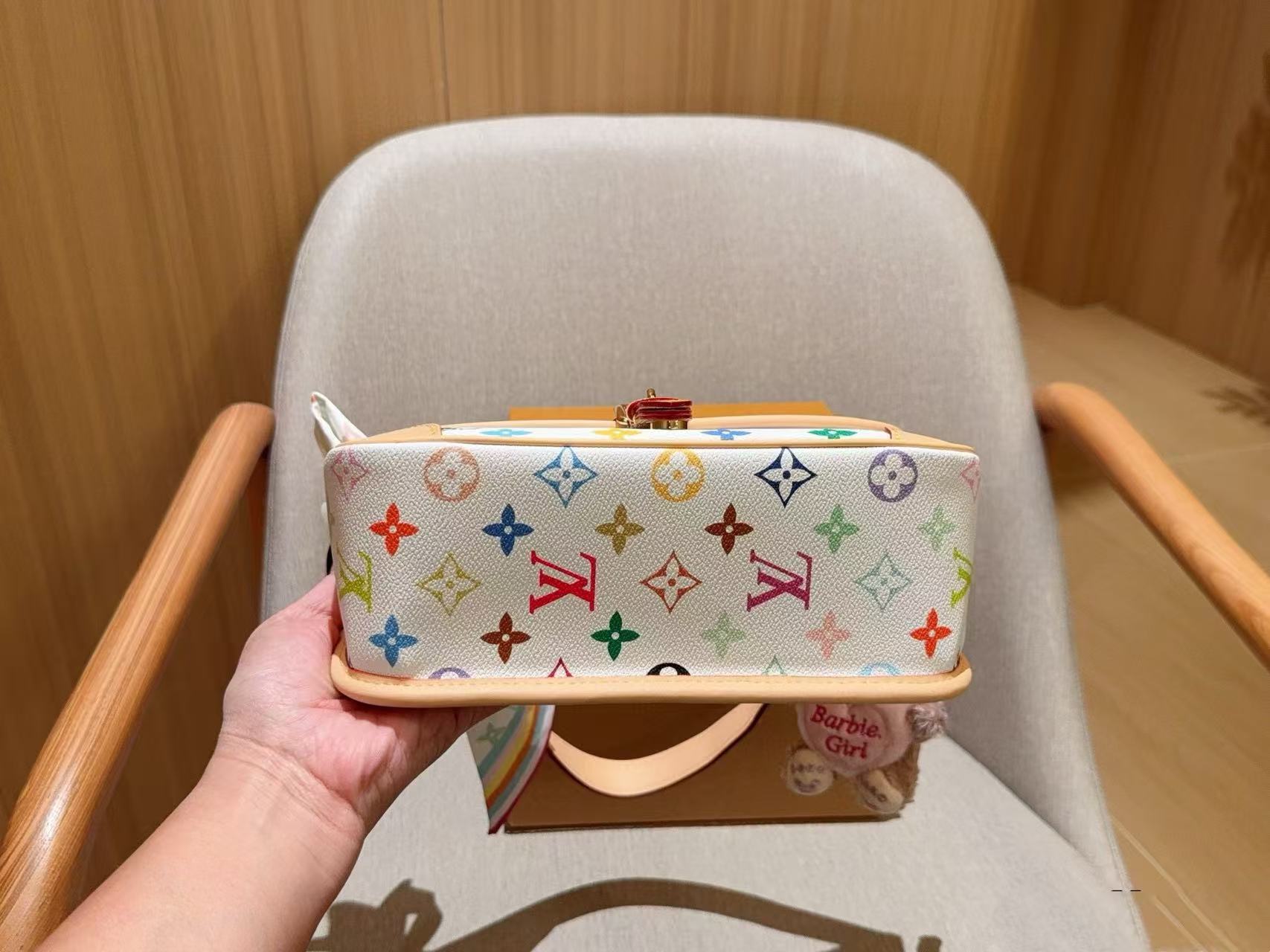 LVシルクスカーフプリントのアンダーアームバッグ【 50％割引+送料無料】