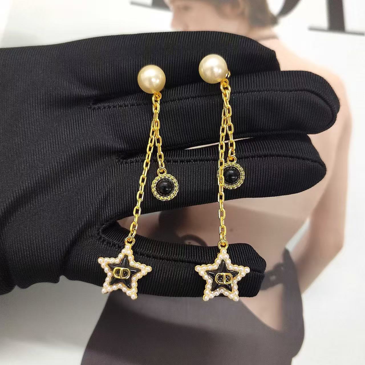 DI0R 五芒星パールイヤリング【 50％割引+送料無料】