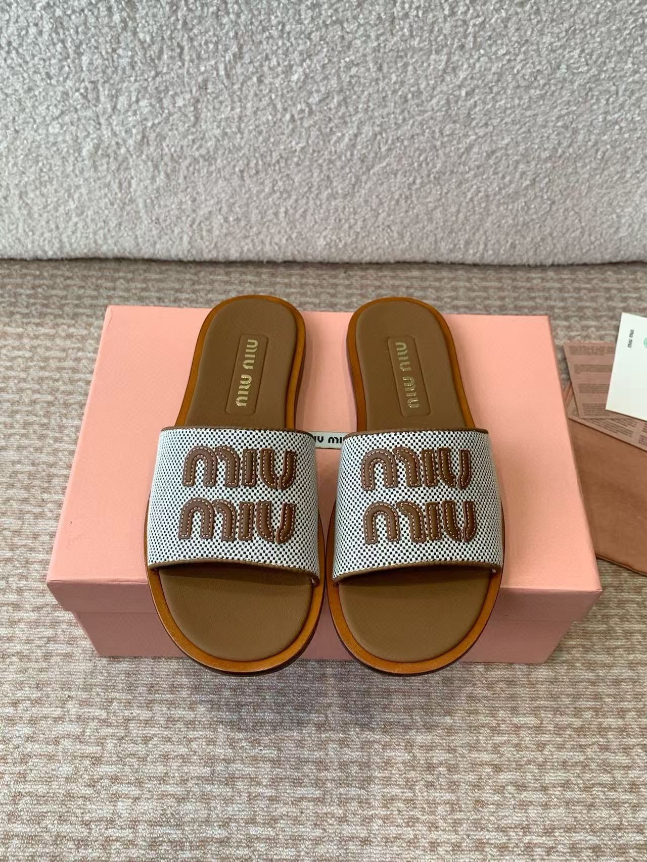 M1UM1U織りスリッパ【50％割引+送料無料】