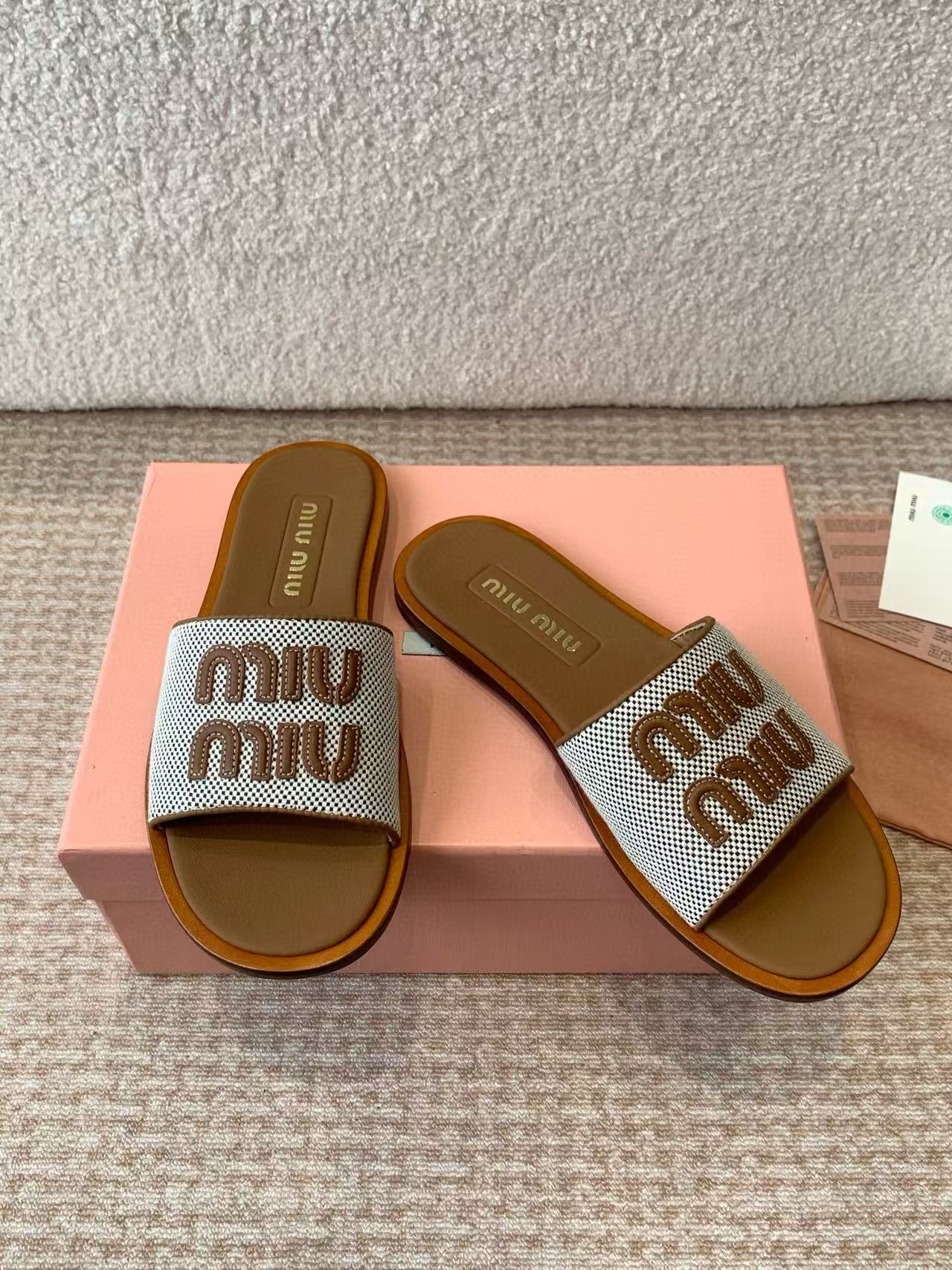 M1UM1U織りスリッパ【50％割引+送料無料】