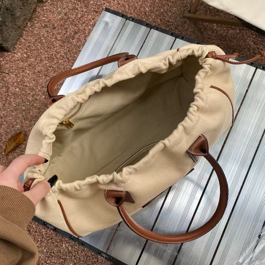 CEL1NE 凱旋門ドローストリングトートバッグ【 50％割引+送料無料】