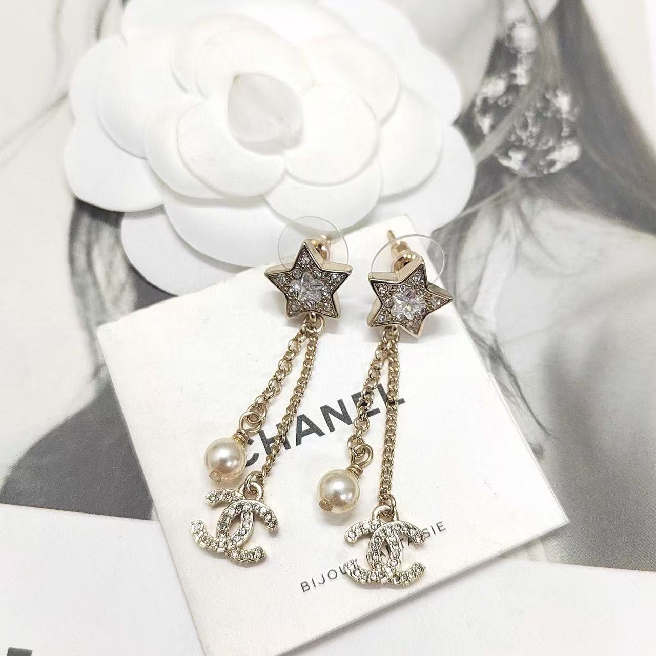 CHANE1 五芒星ダブルCイヤリング【 50％割引+送料無料】