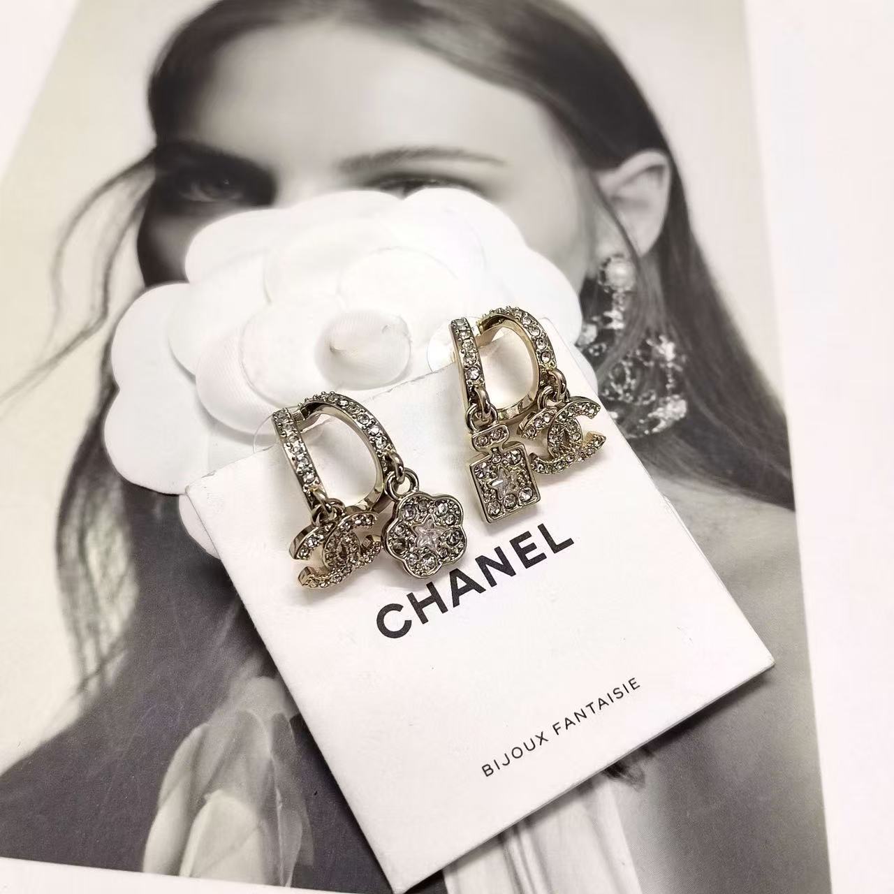 CHANE1 フラワーダイヤモンドイヤリング【 50％割引+送料無料】