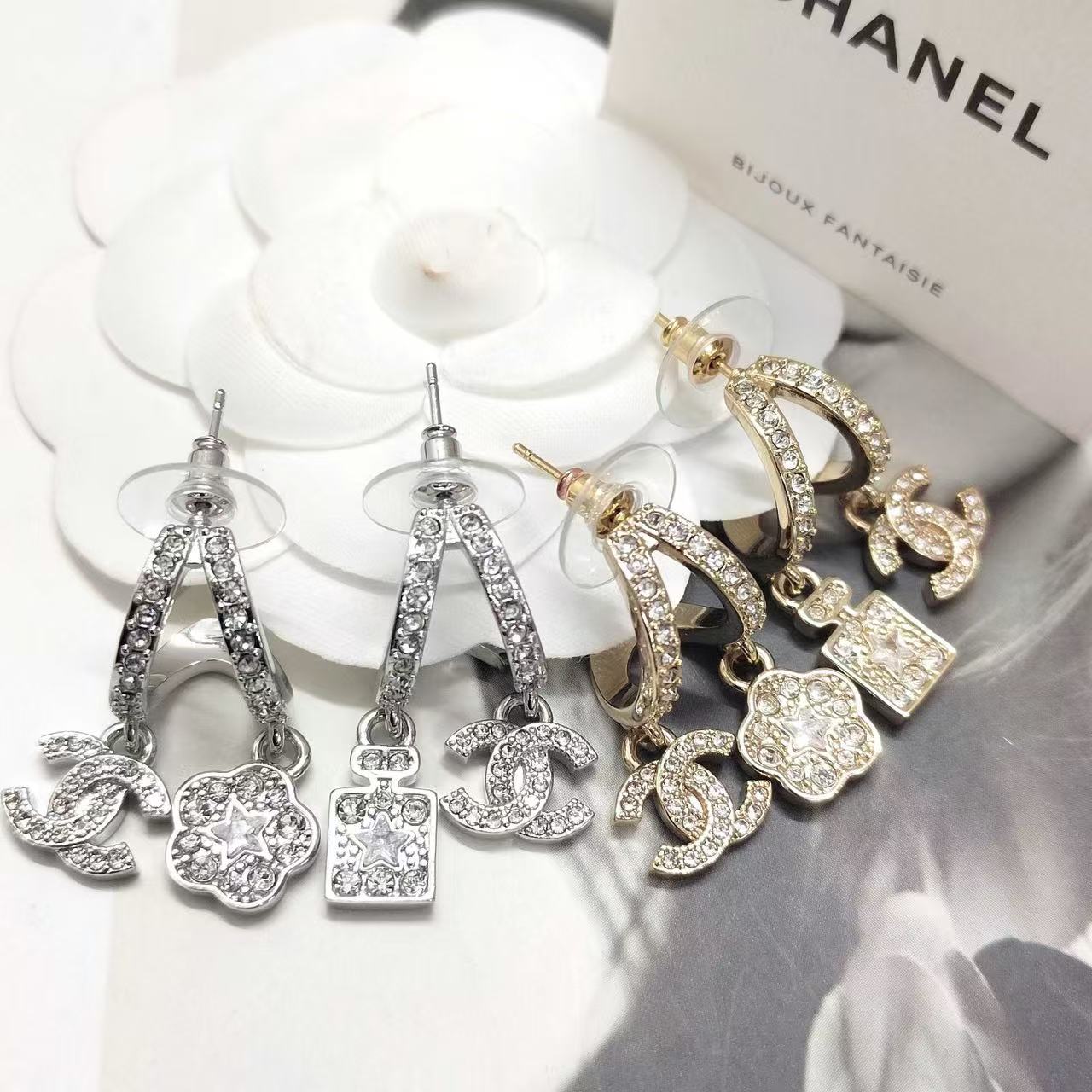 CHANE1 フラワーダイヤモンドイヤリング【 50％割引+送料無料】