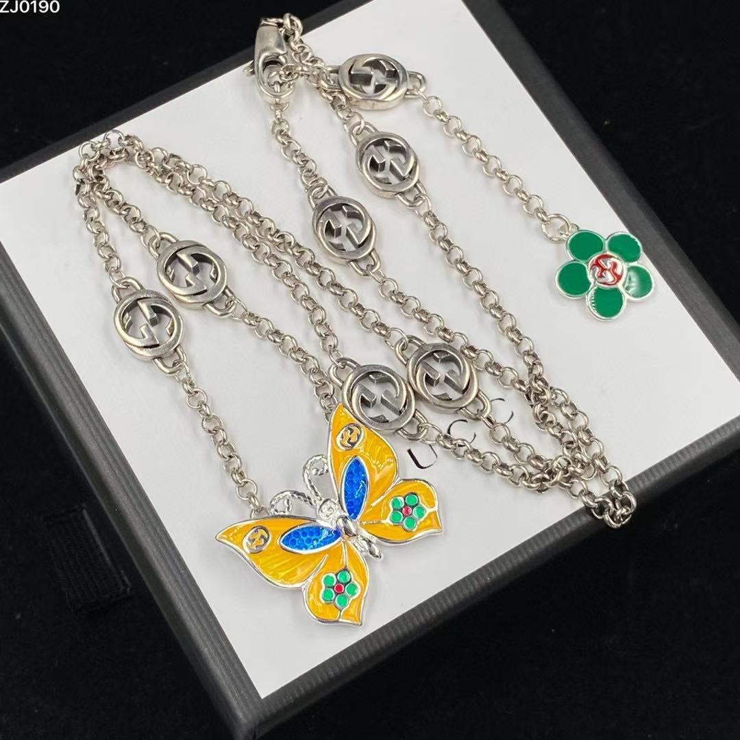 GUCC1 バタフライネックレス【 50％割引+送料無料】
