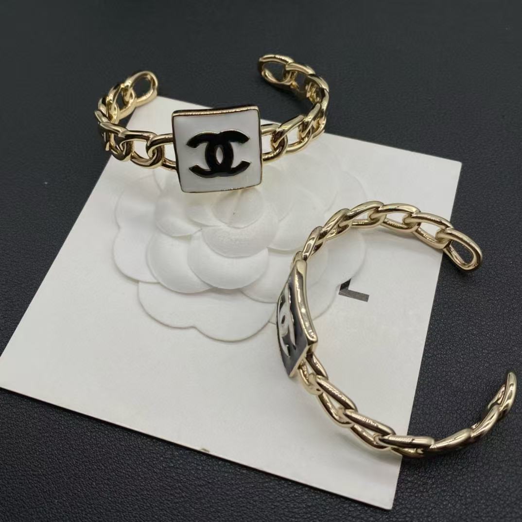 CHANE1 ダブルCブレスレット【 50％割引+送料無料】