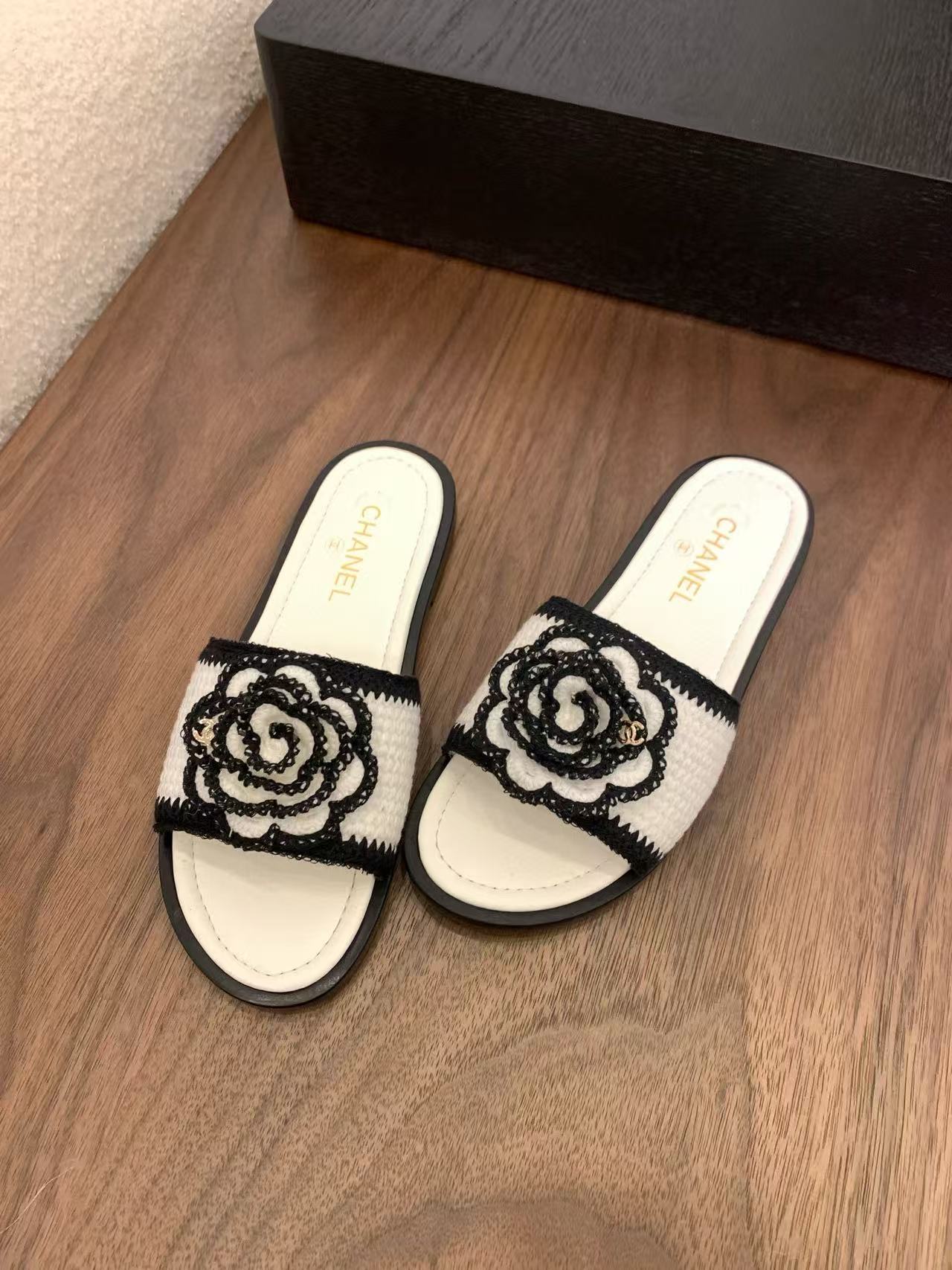 CHANE1 高品質カメリアスリッパ【50％割引+送料無料】