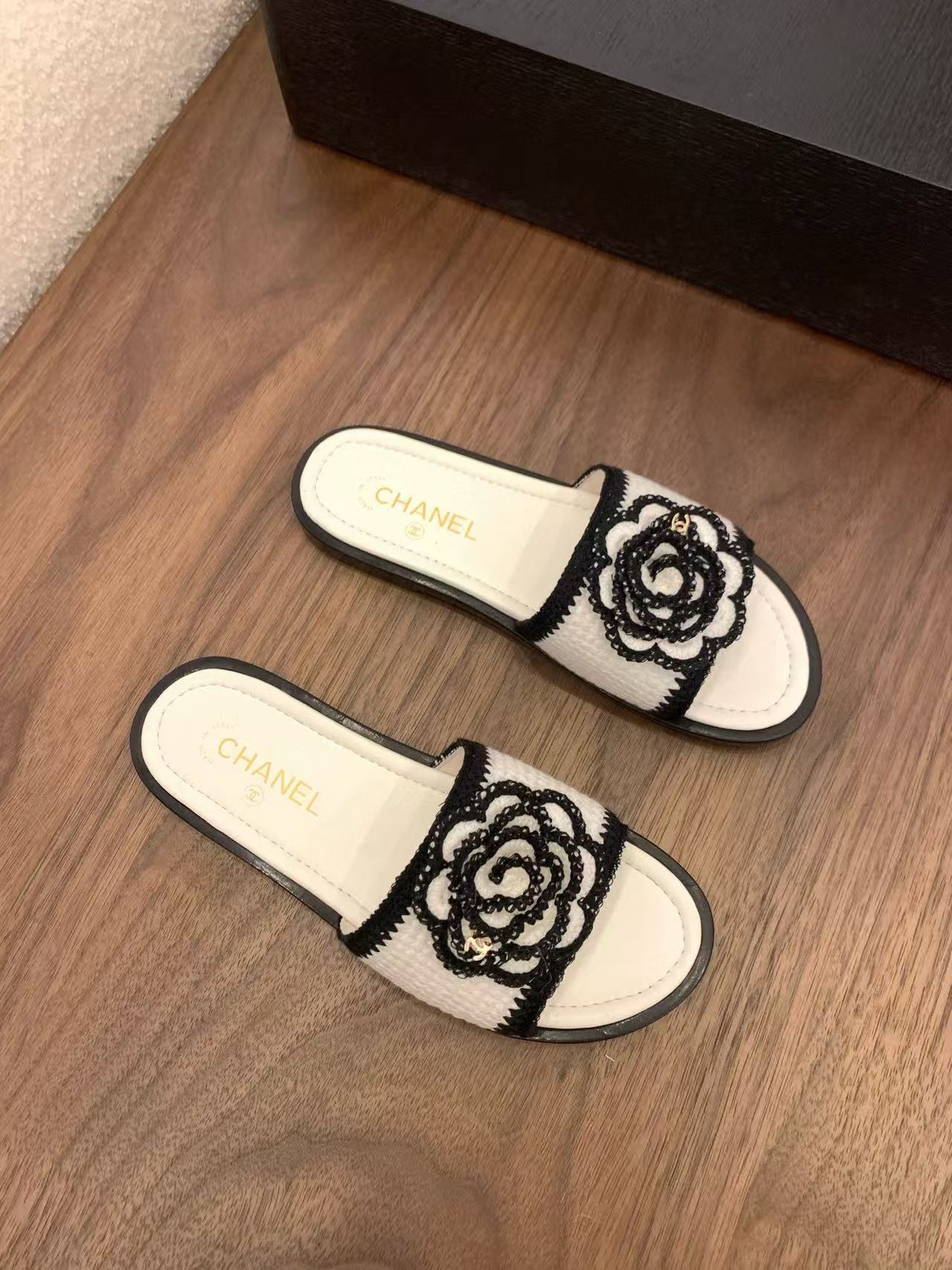 CHANE1 高品質カメリアスリッパ【50％割引+送料無料】