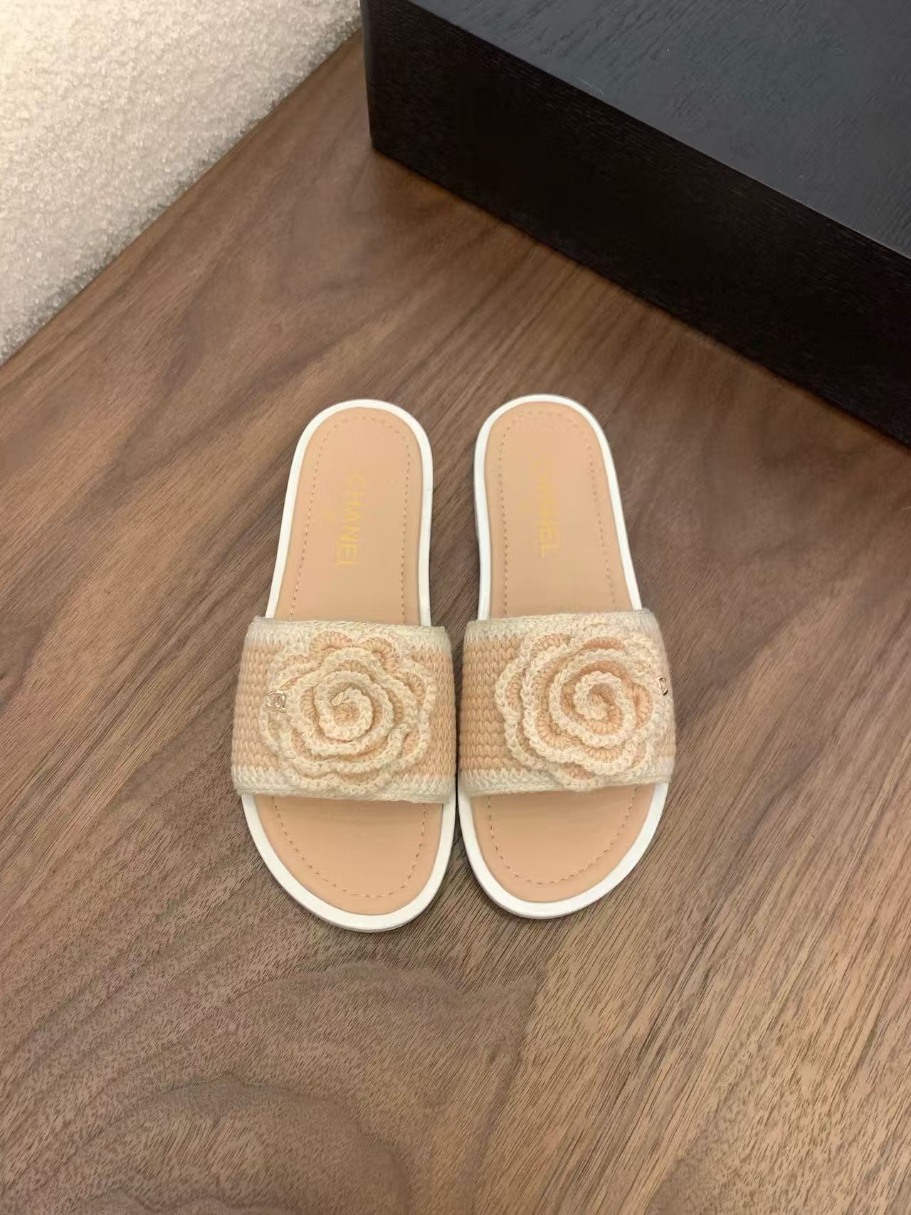 CHANE1 高品質カメリアスリッパ【50％割引+送料無料】